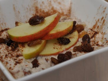 Paleo apple pie breakfast porridge