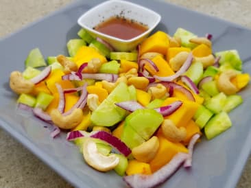 Salade de concombre asiatique fraîche