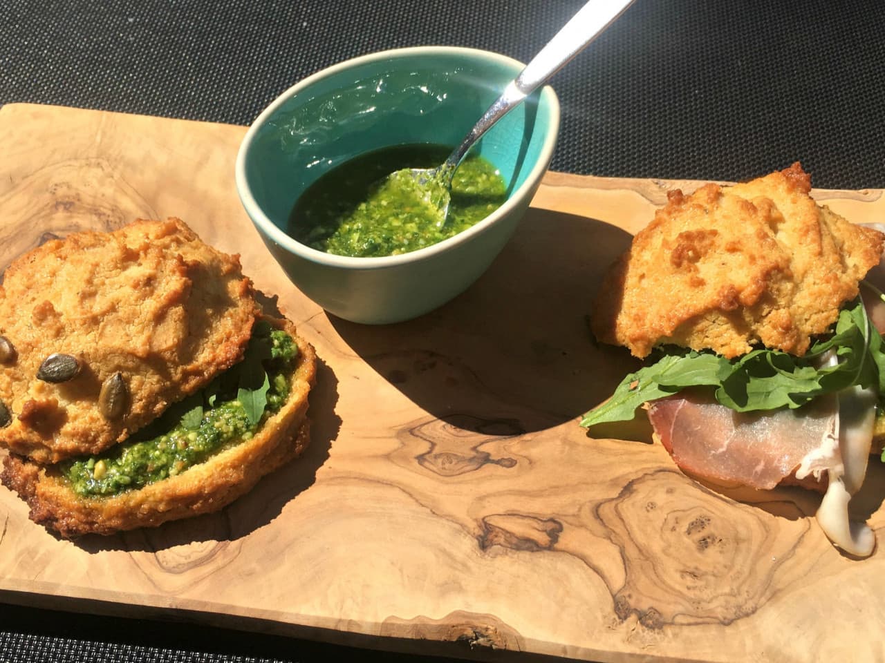 Baking rolls with arugula pesto