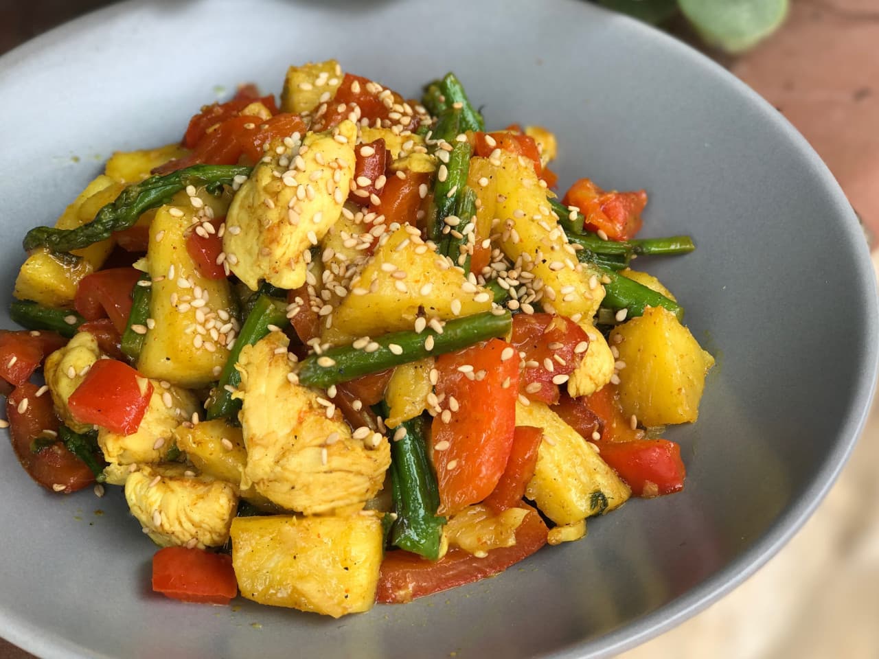 Pollo agridulce con piña
