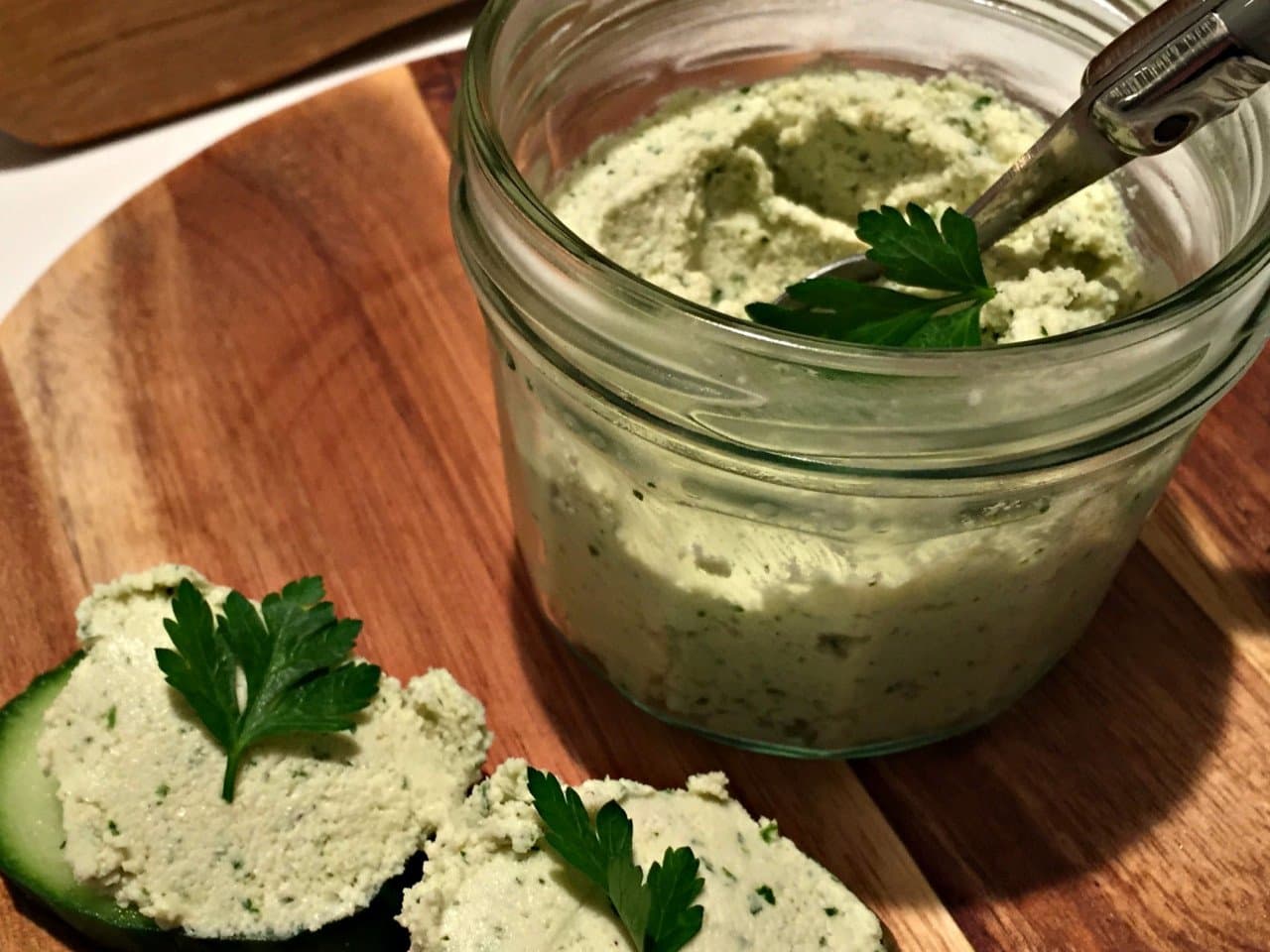 Cashew nut pate