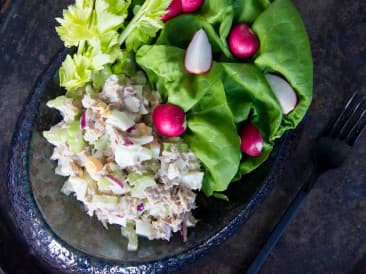 Moist tuna salad