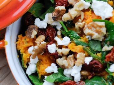 Sweet potato stew with spinach