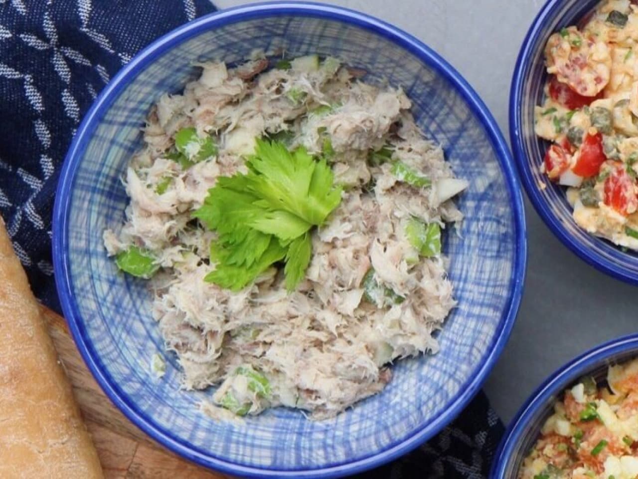 Cocktail salads