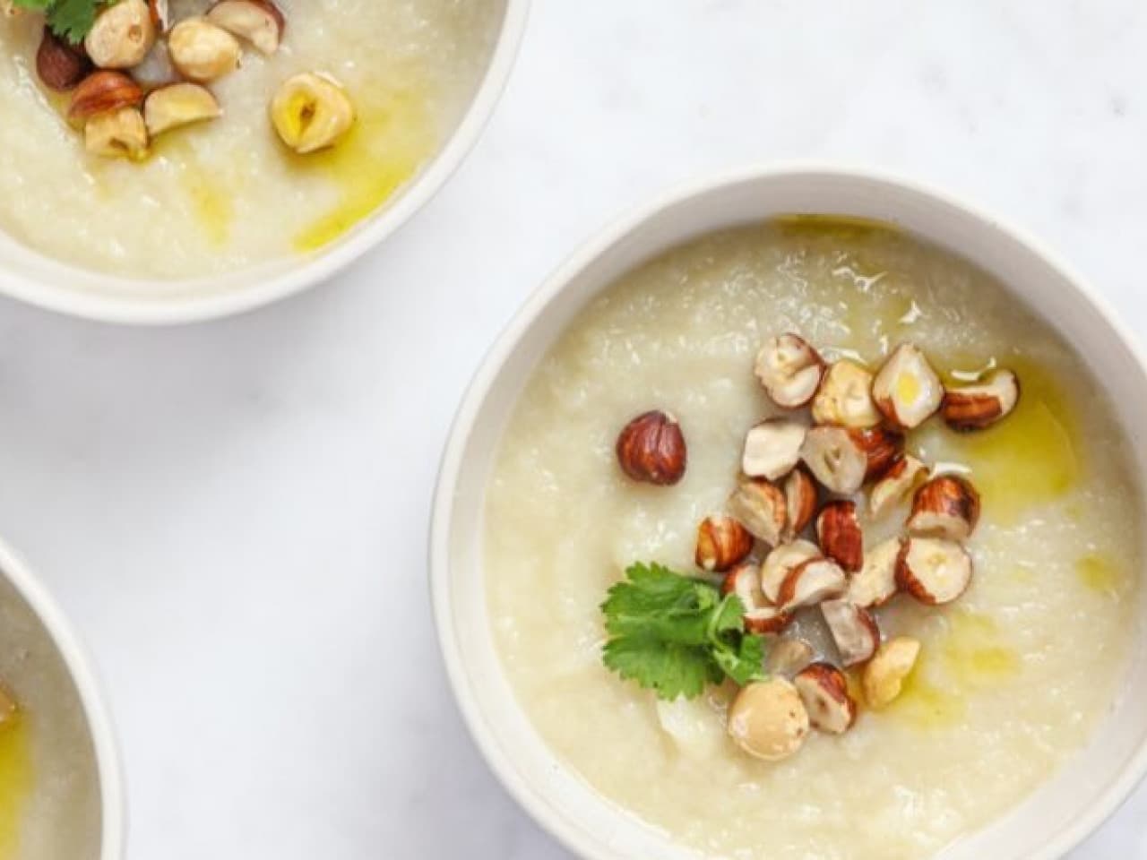 Easy Vegan parsnip hazelnut soup