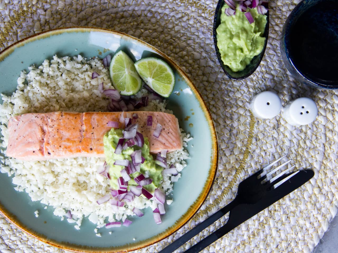 Aguacate Lima Salmón