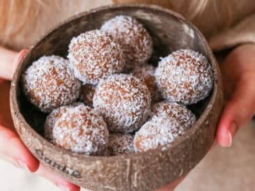Einfache vegane Apfelkuchen-Glückskugeln