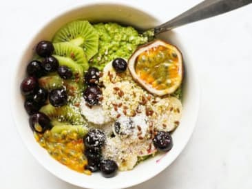 Vermut de coco matchaha vegano fácil