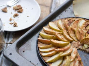 Tarta de manzana vegana sabrosa y fácil