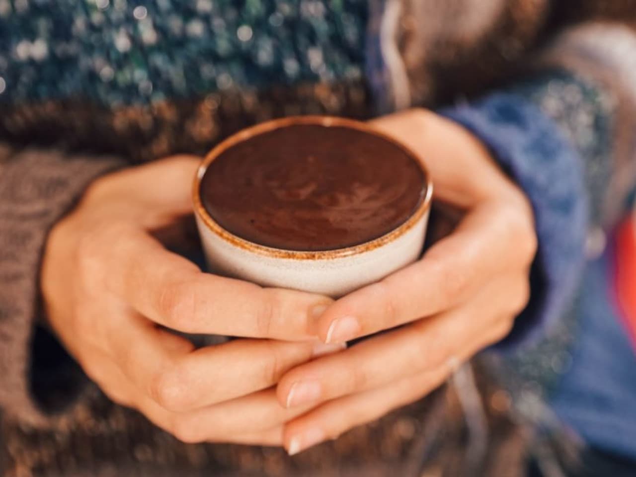 Délicieux chocolat chaud végétalien