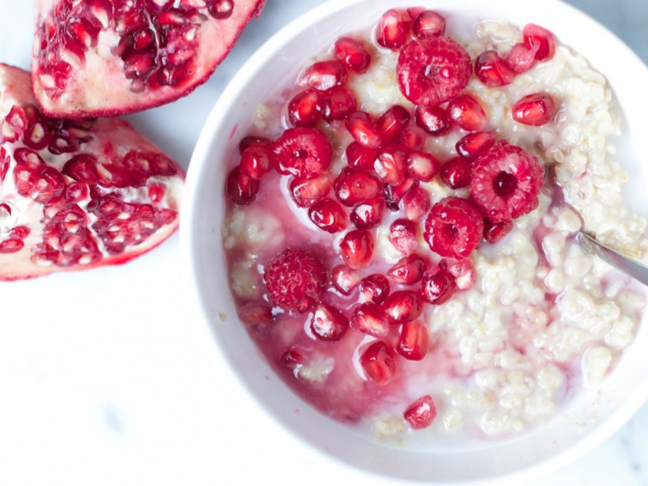 Oatmeal with coconut and pomegranate