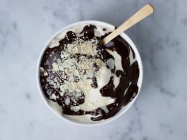 Chocolate sauce