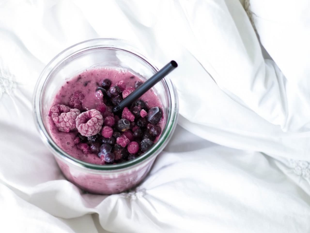 Fruitsmoothie met bosbessen
