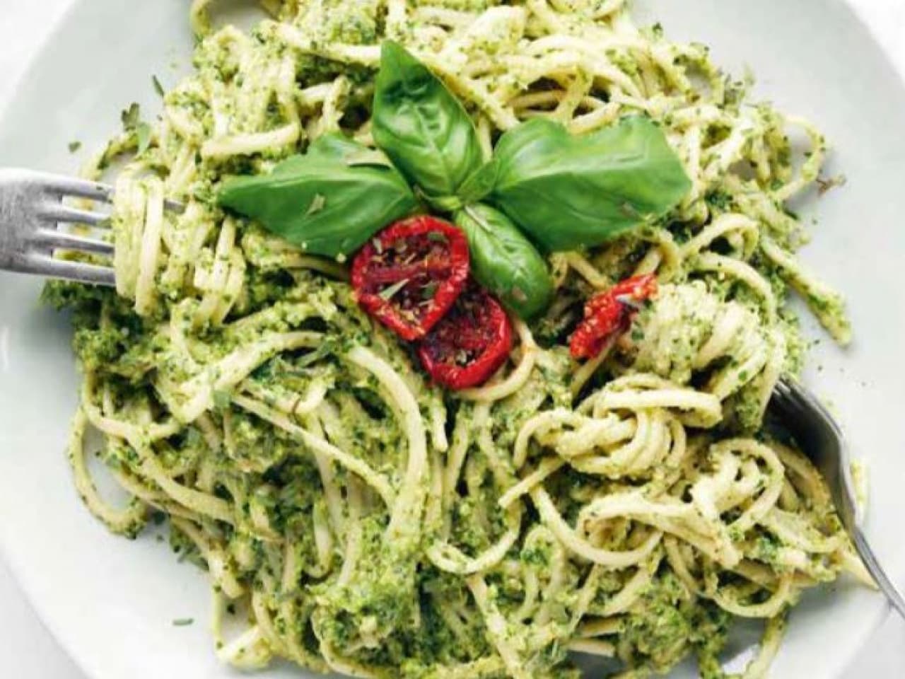 Easy Vegan 2 - Pasta de pesto de espinacas