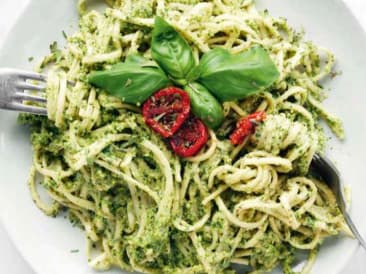 Easy Vegan 2 - Pasta de pesto de espinacas