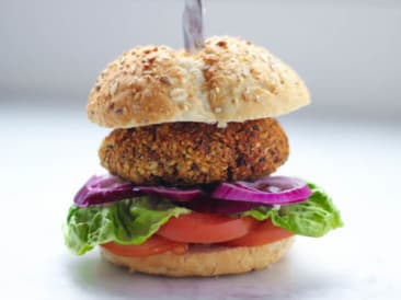 Vegan quinoa burger