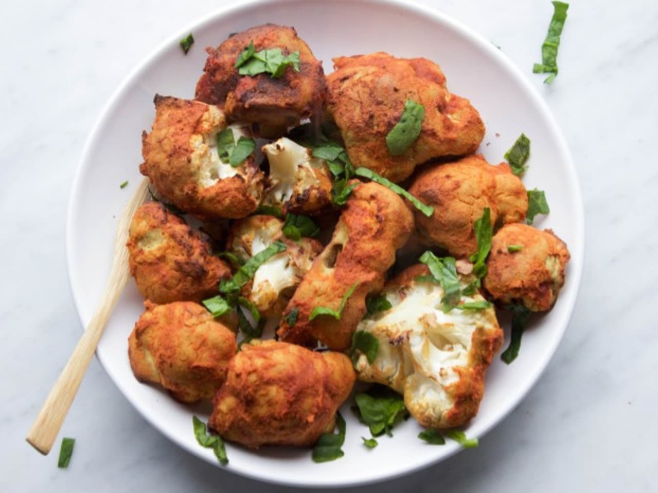 Vegan chicken wings van bloemkool