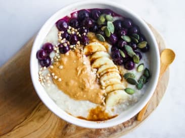 Warm oatmeal porridge with blueberries