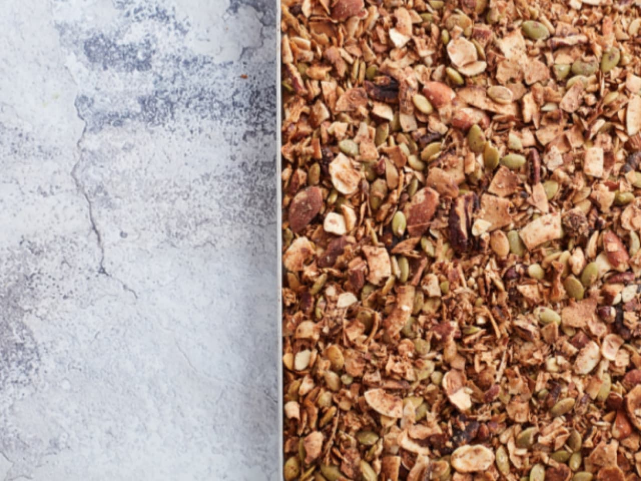 Granola de pan de jengibre