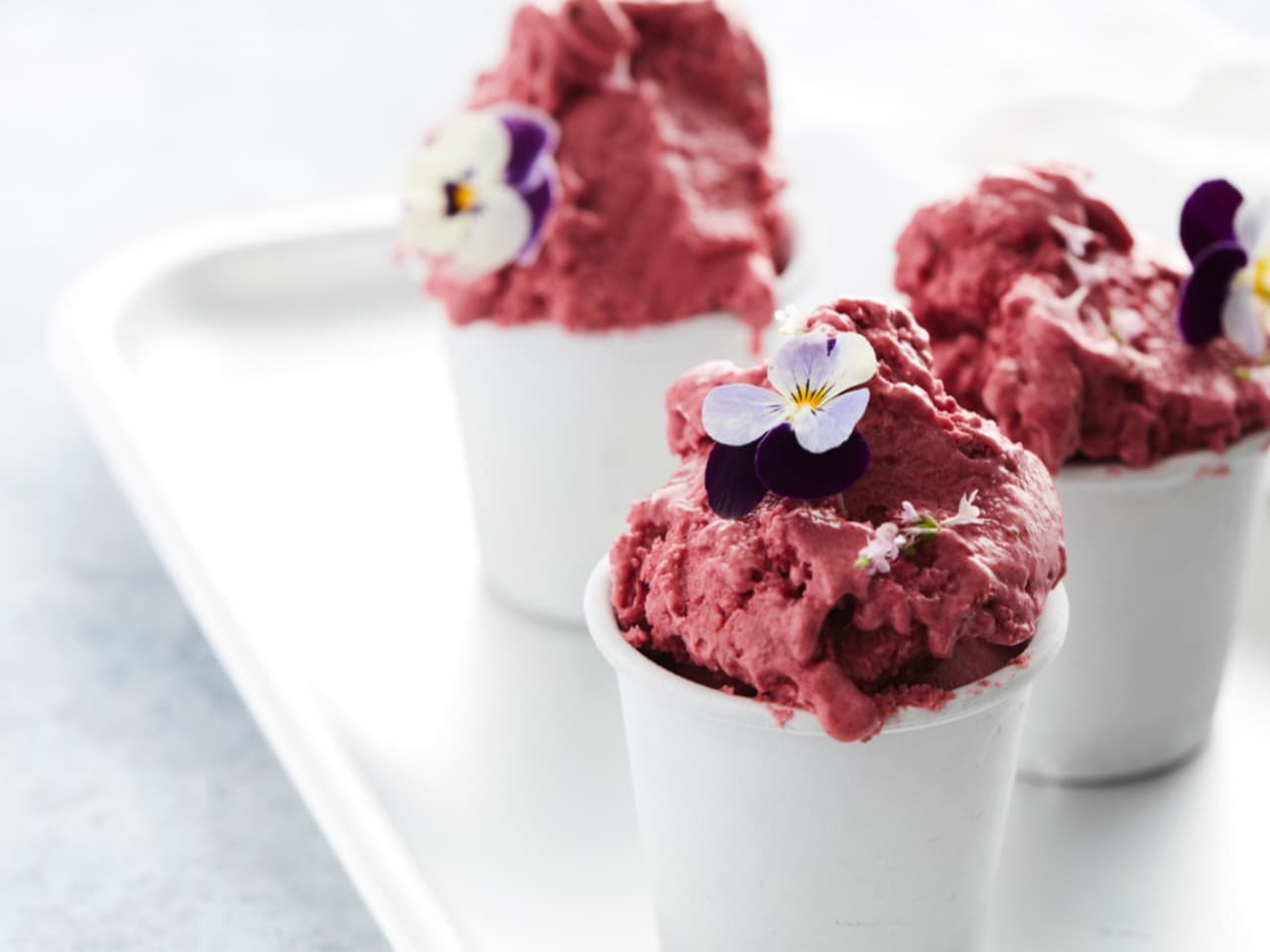 Beeren-Softeis