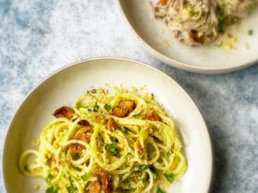 Spaghetti Carbonara with Tempeh Bacon