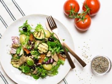 Ensalada de comida provenzal