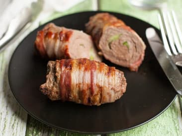 Rollo de filete de tocino a la barbacoa