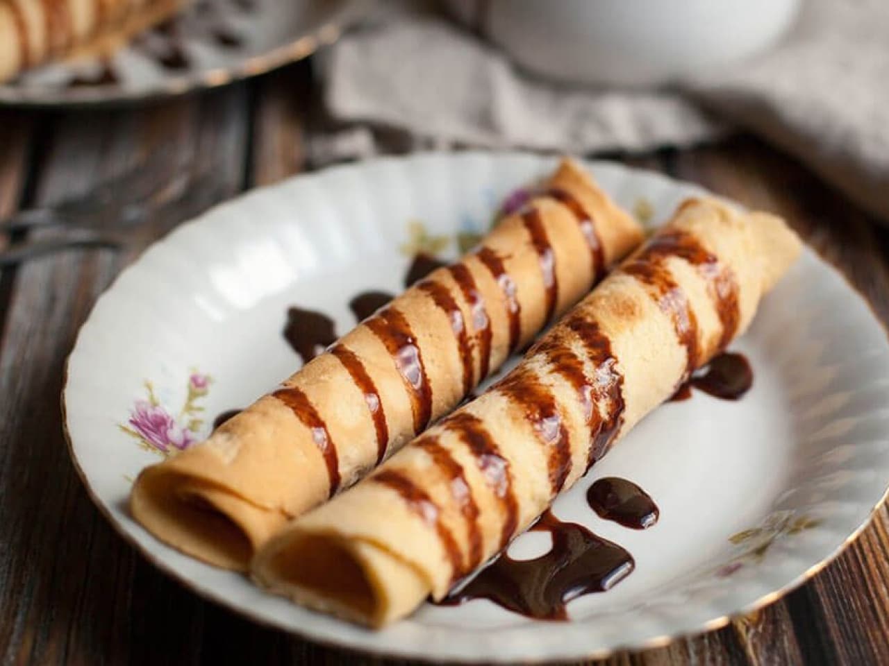 Crêpes met chocoladesaus