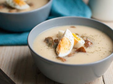 Parsnip soup with egg