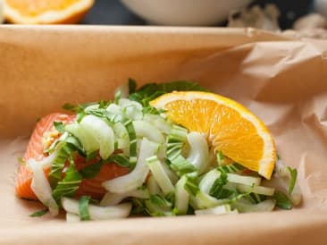Gedämpfte Fischpakete mit Pak Choi
