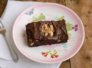 Healthy Paleo brownies with avocado