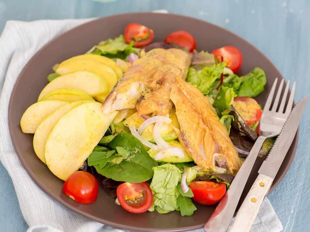 Smoked mackerel salad