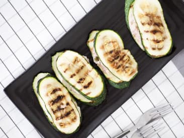 Zucchinisandwich mit Thunfischsalat