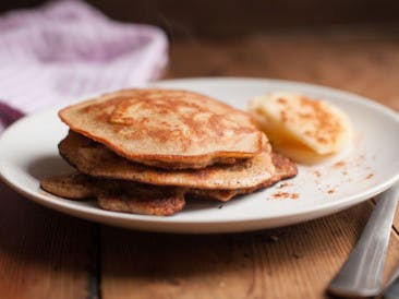 Paleo pancakes with apple and cinnamon