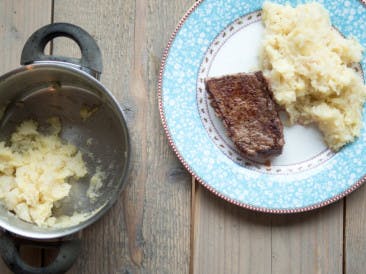 Mashed parsnip and celeriac with steak