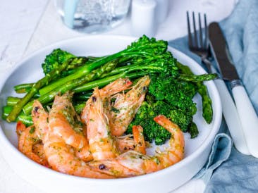 Greens vegetables with shrimps