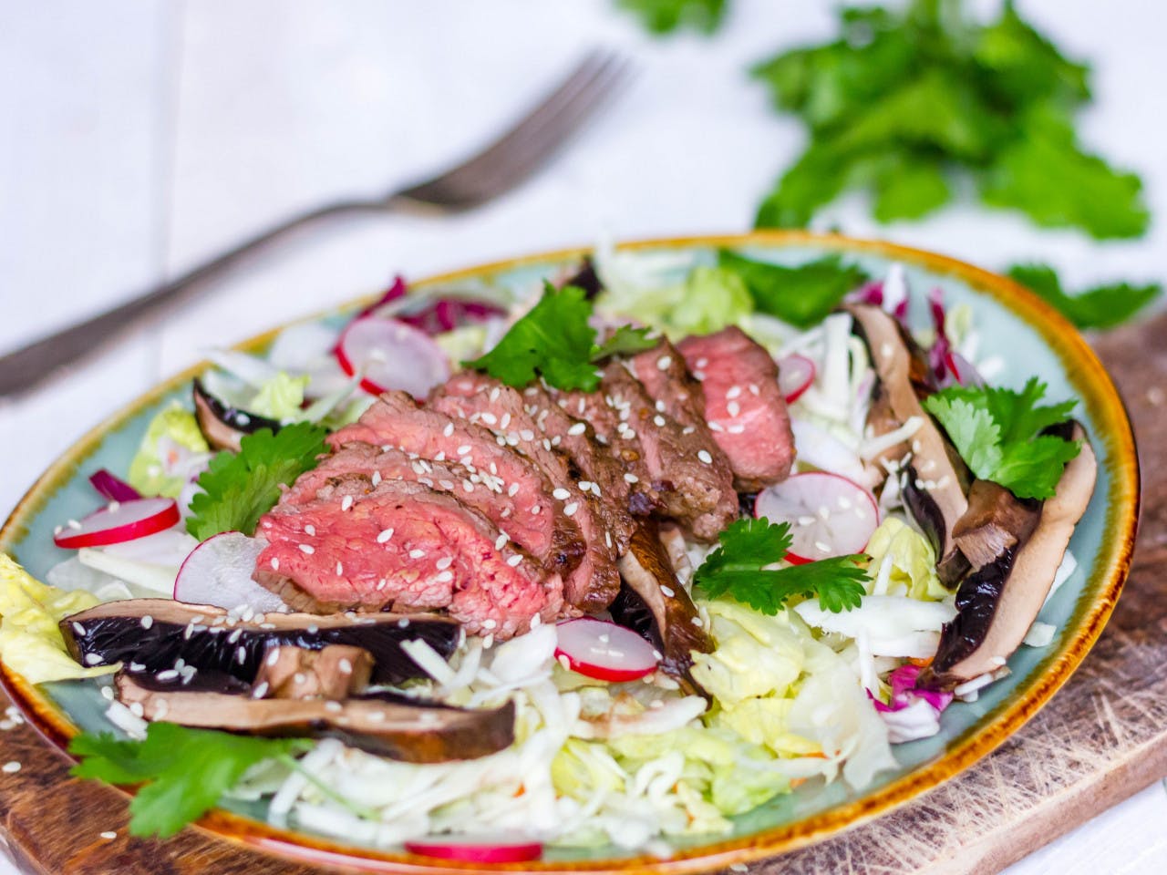 Asian steak salad