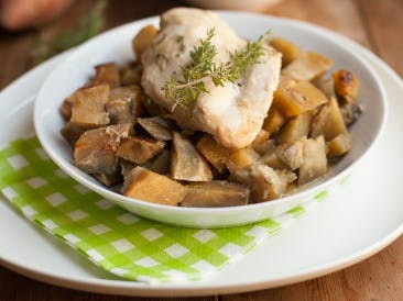Honey mustard chicken from the slowcooker with sweet potato