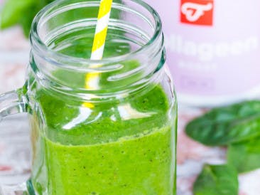 Spinach smoothie with kiwi (Collagen)