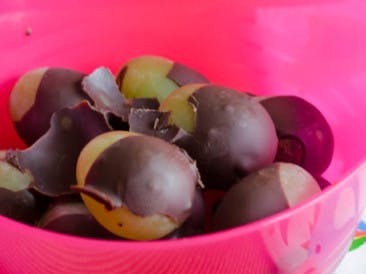 Chocoloco grapes