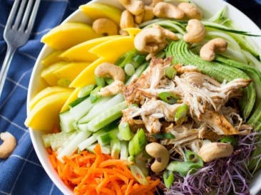 Spring roll bowl with pulled chicken