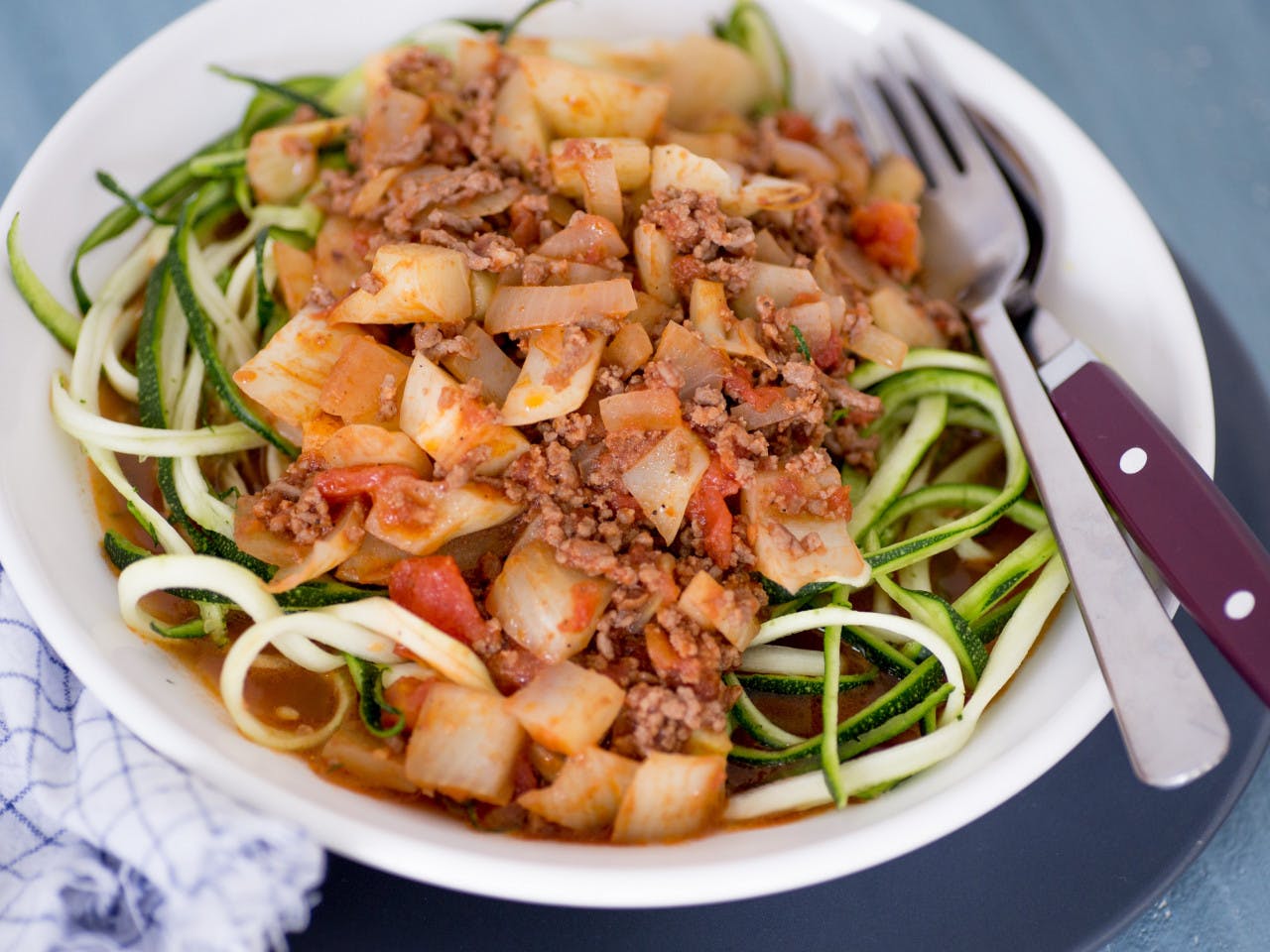 Fennel minced meat sauce with zoodles