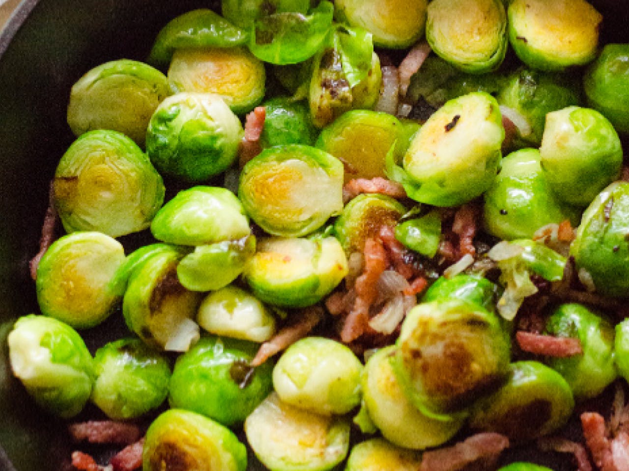Sprouts with fried bacon