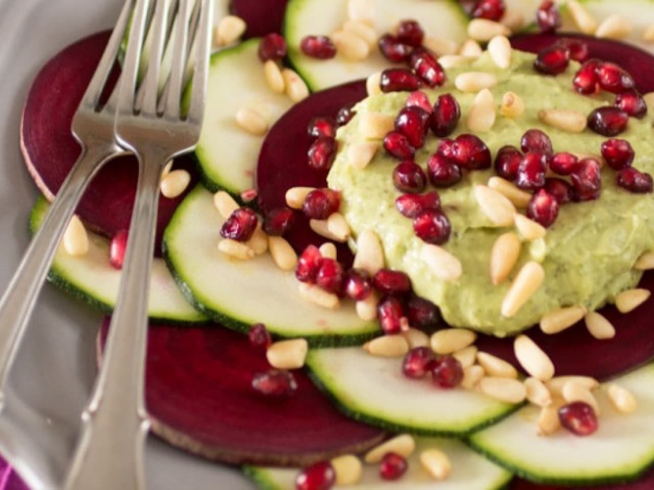 Groentecarpaccio met granaatappel