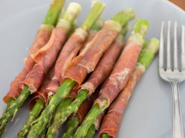 Asparagus with Parma ham