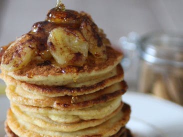 Almond pancakes with fried banana