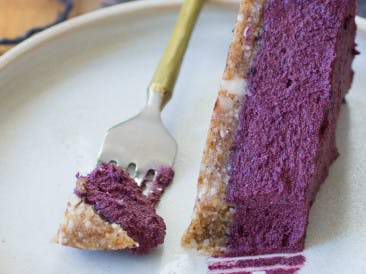 Blueberry Velvet cheesecake