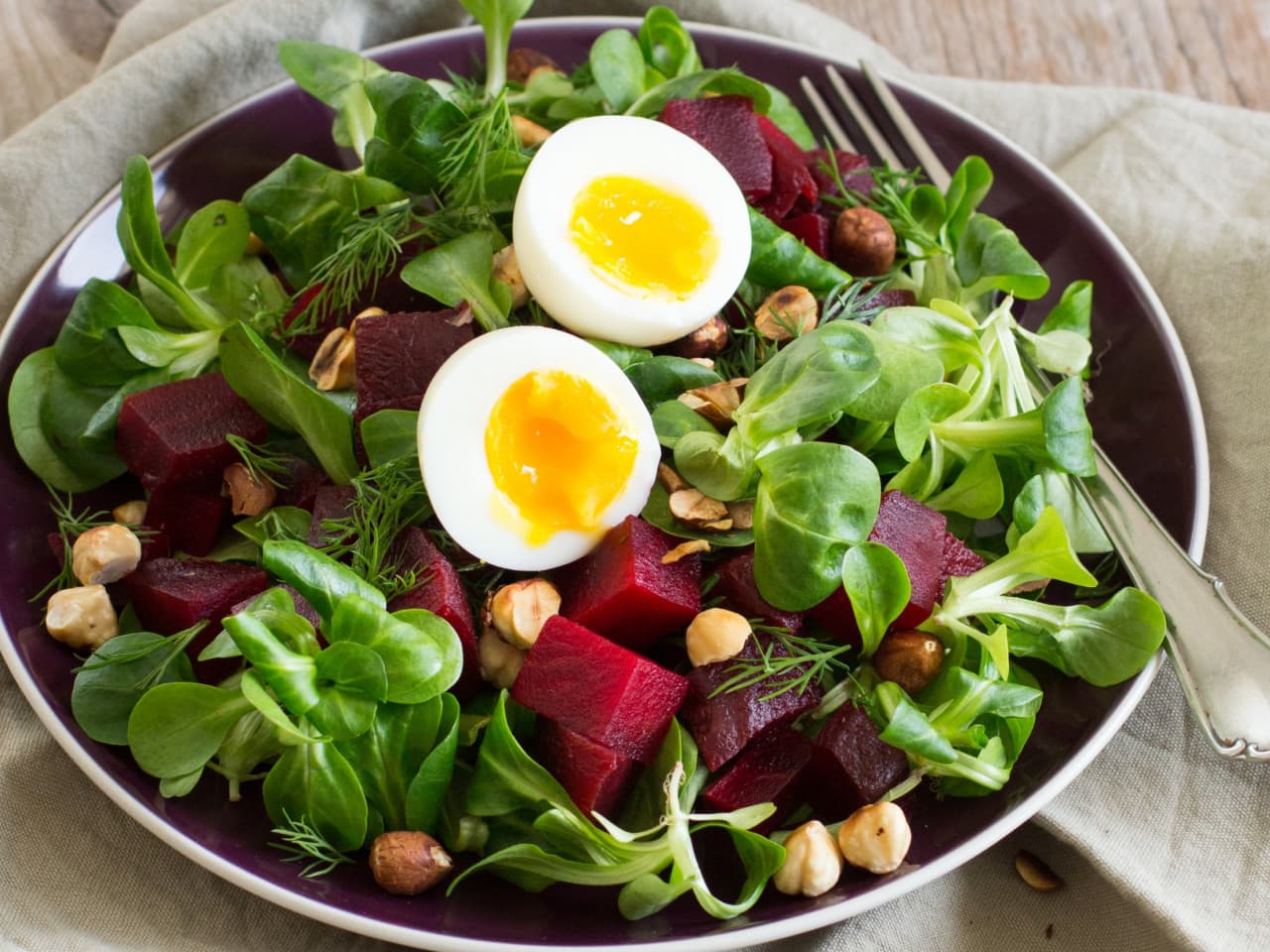 Fresh salad with hazelnuts