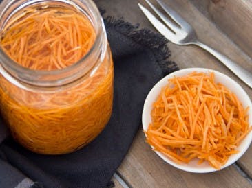 Sweet and sour carrot salad