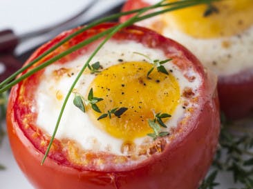 Egg in tomato